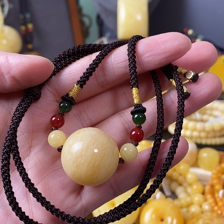 琥珀未镶嵌裸石圆珠