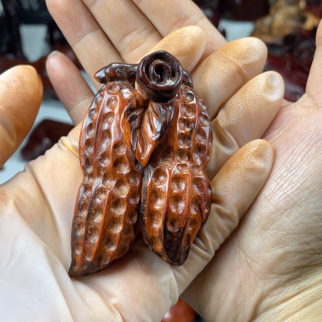 檀香紫檀（小叶紫檀）花生