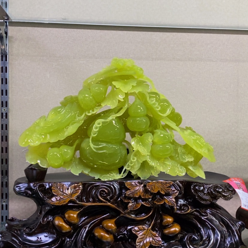 【闪购商品】蛇纹石玉未镶嵌摆件