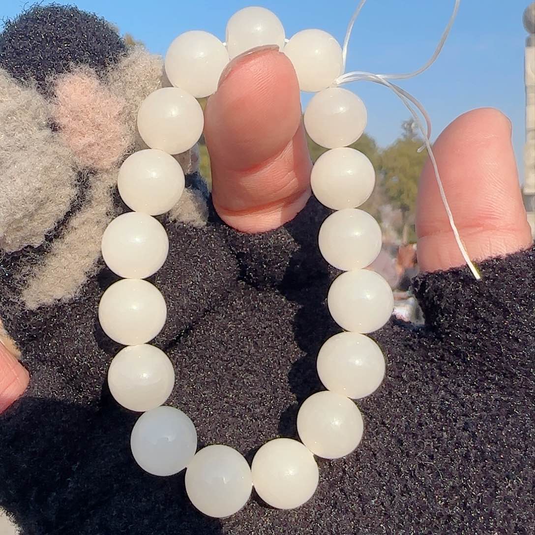 和田玉手串未镶嵌