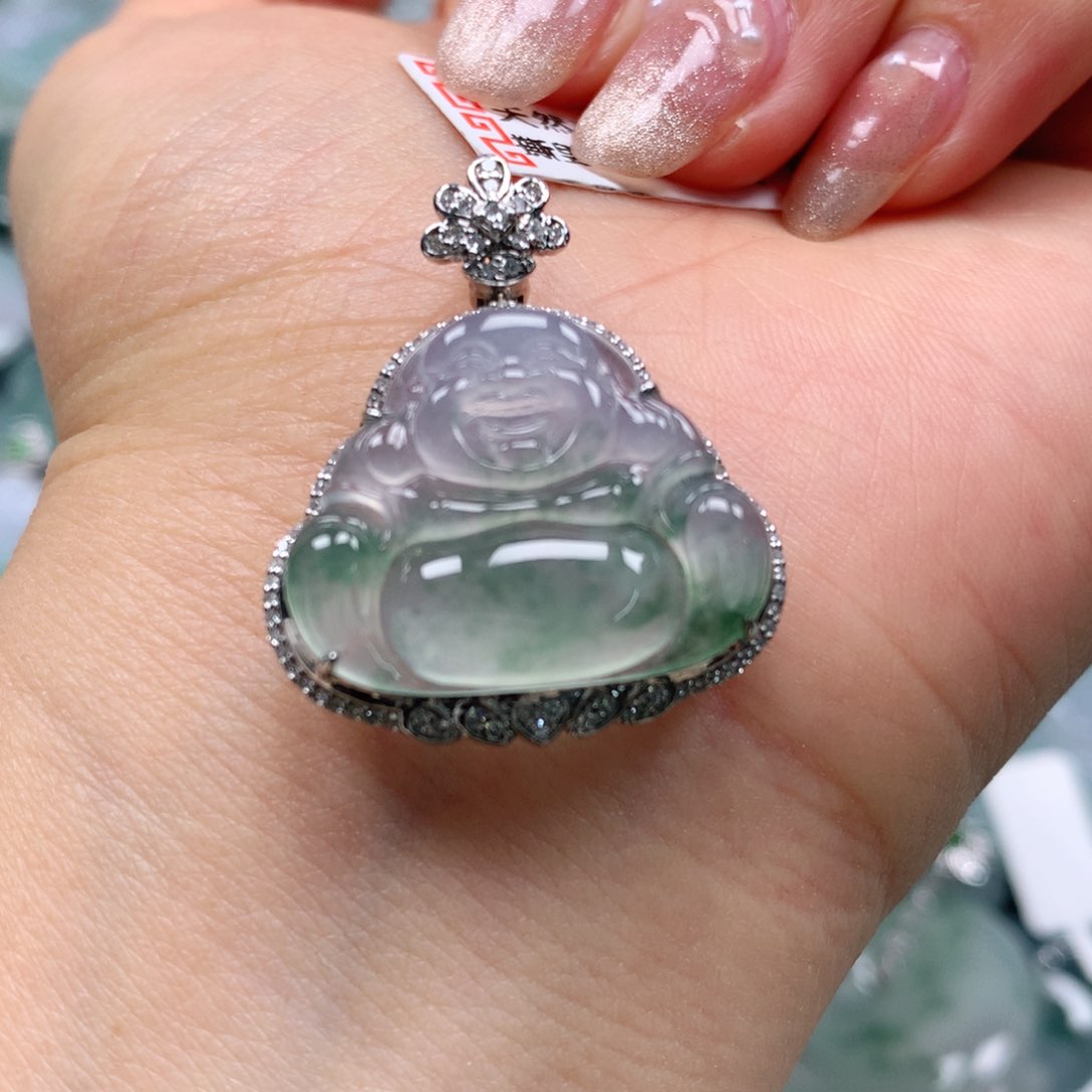 翡翠颈饰18K金镶嵌＆***号天然翡翠