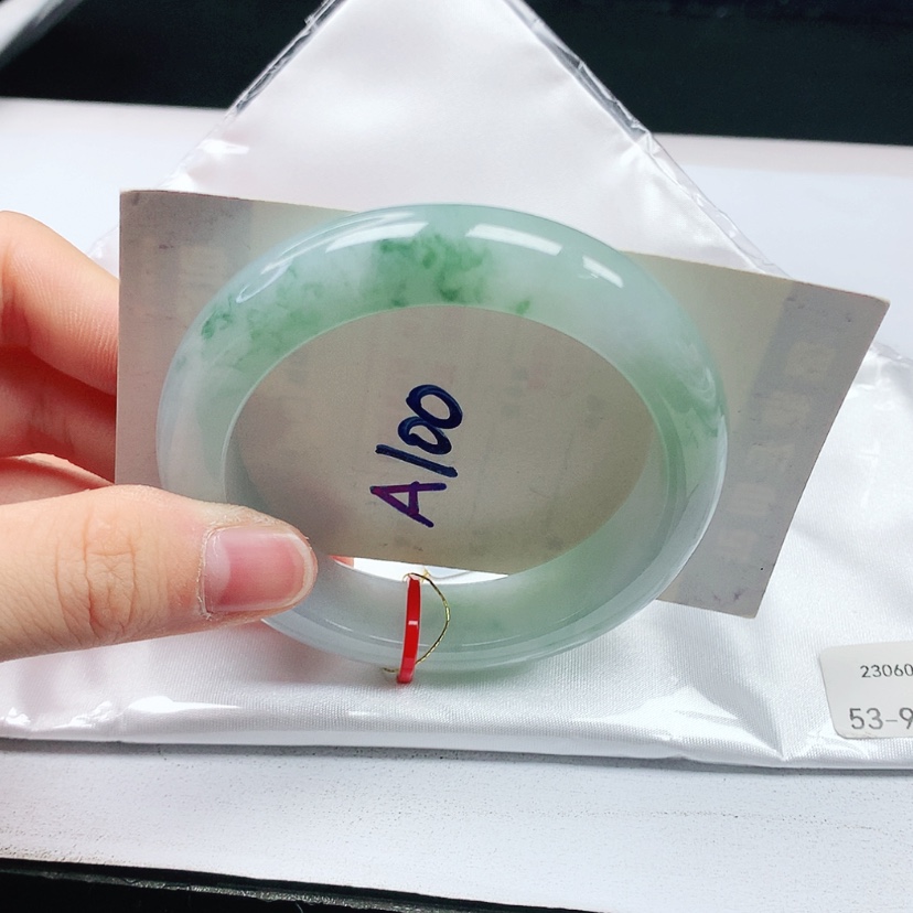 【闪购商品】翡翠手镯未镶嵌天然缅甸a货手镯53