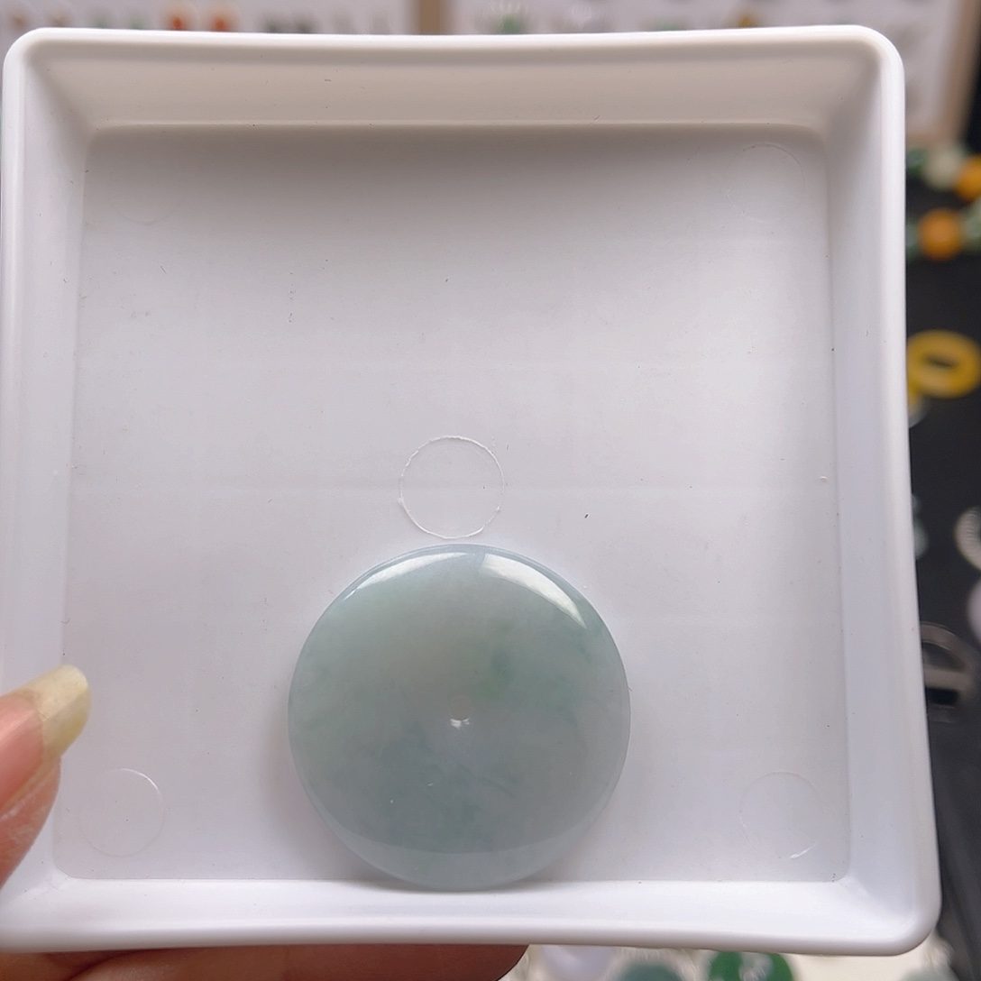 【闪购商品】翡翠颈饰未镶嵌t****l吊坠