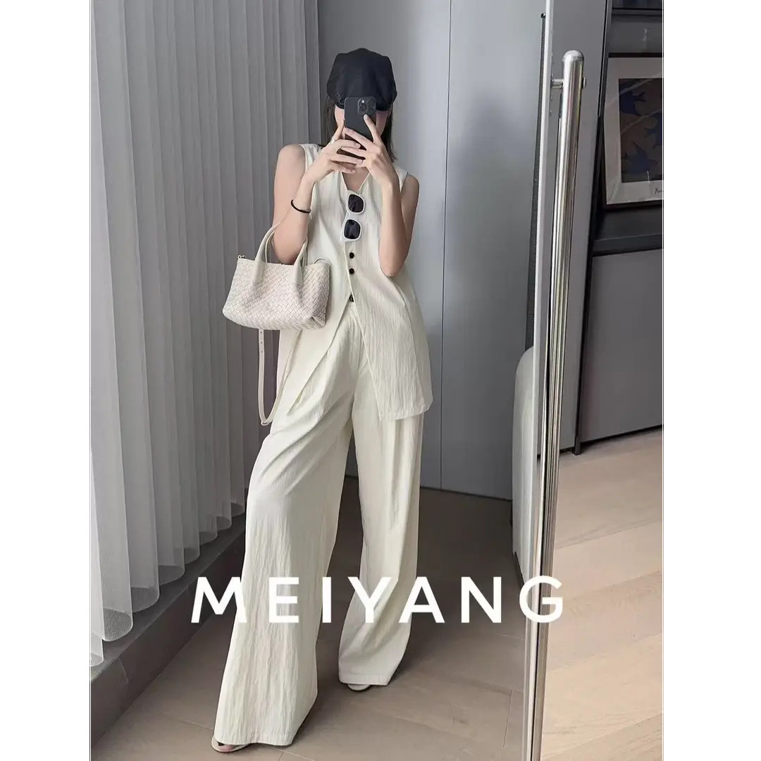 美洋MEIYANG 白巧套装 天丝莱赛尔_V领扭结无袖马甲阔腿裤-周五