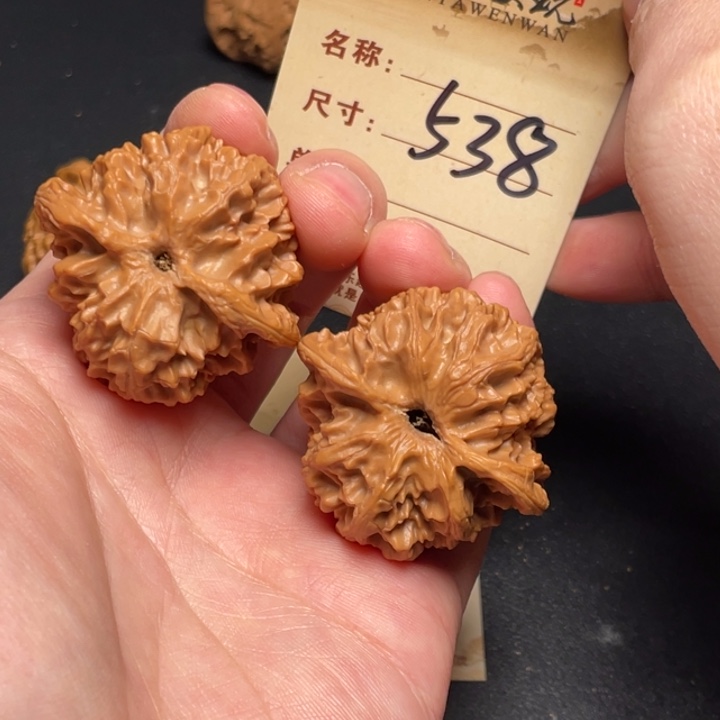 文玩核桃把件苹果园43尺以打底538