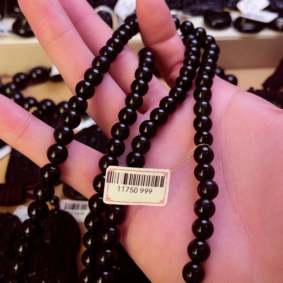 鑫***鹏天然缅料A货 珠链卡8。999