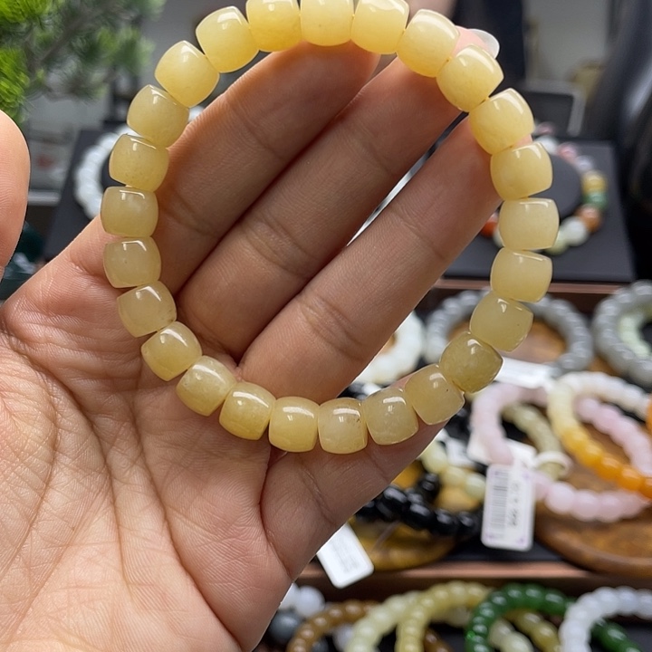 和田玉未镶嵌手串