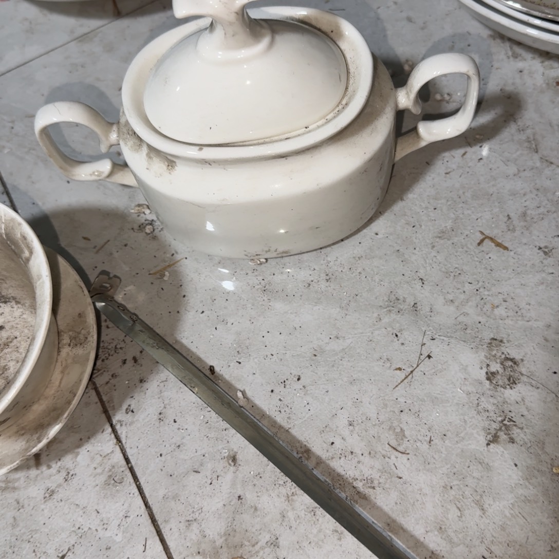 茶盏我们是有共同话题有分歧也会