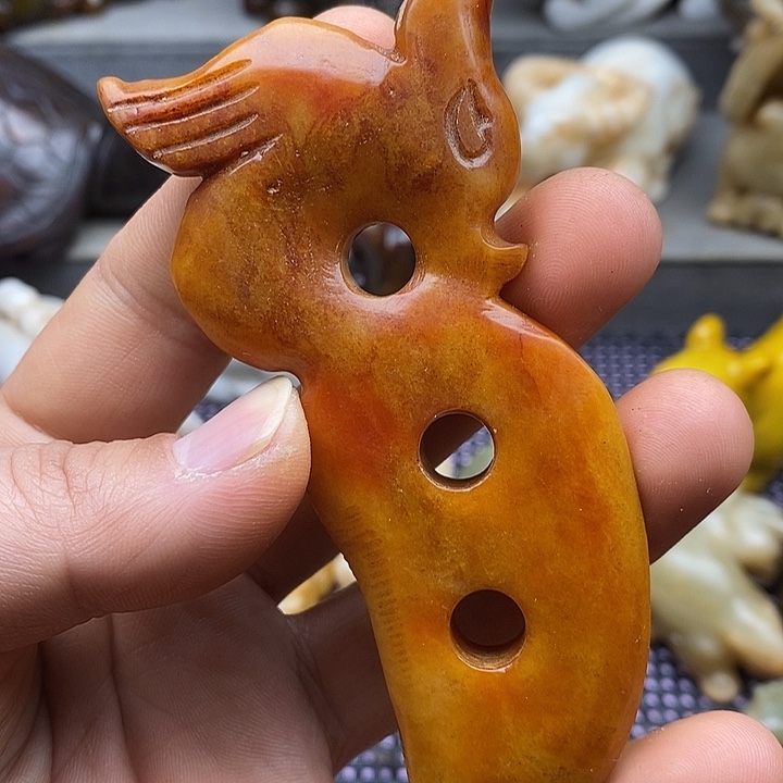 未镶嵌蛇纹石玉颈饰