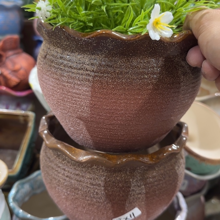 凑9块包邮，有孔，花盆