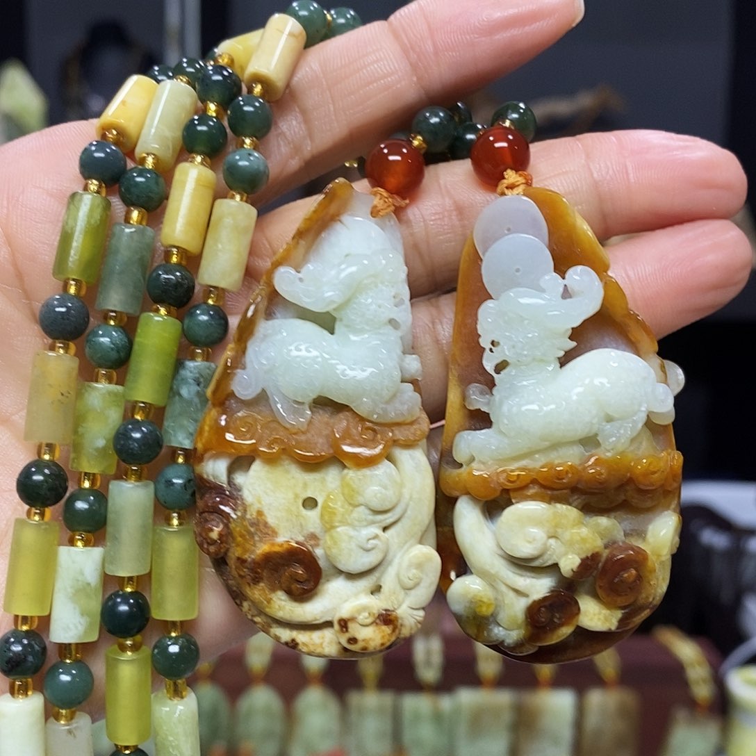 岫玉挂件吊坠未镶嵌