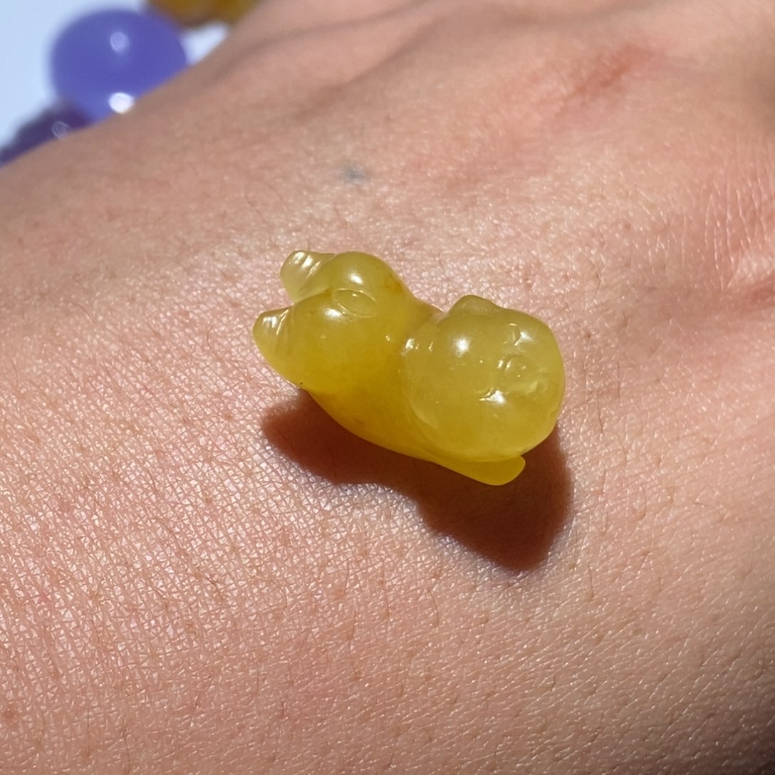 灵***儿翡翠未镶嵌颈饰吊坠
