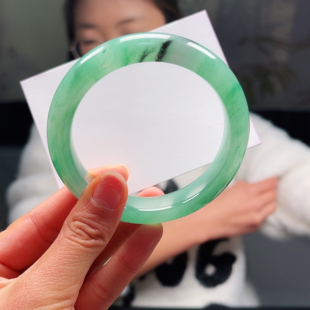 石英质玉手镯未镶嵌62+