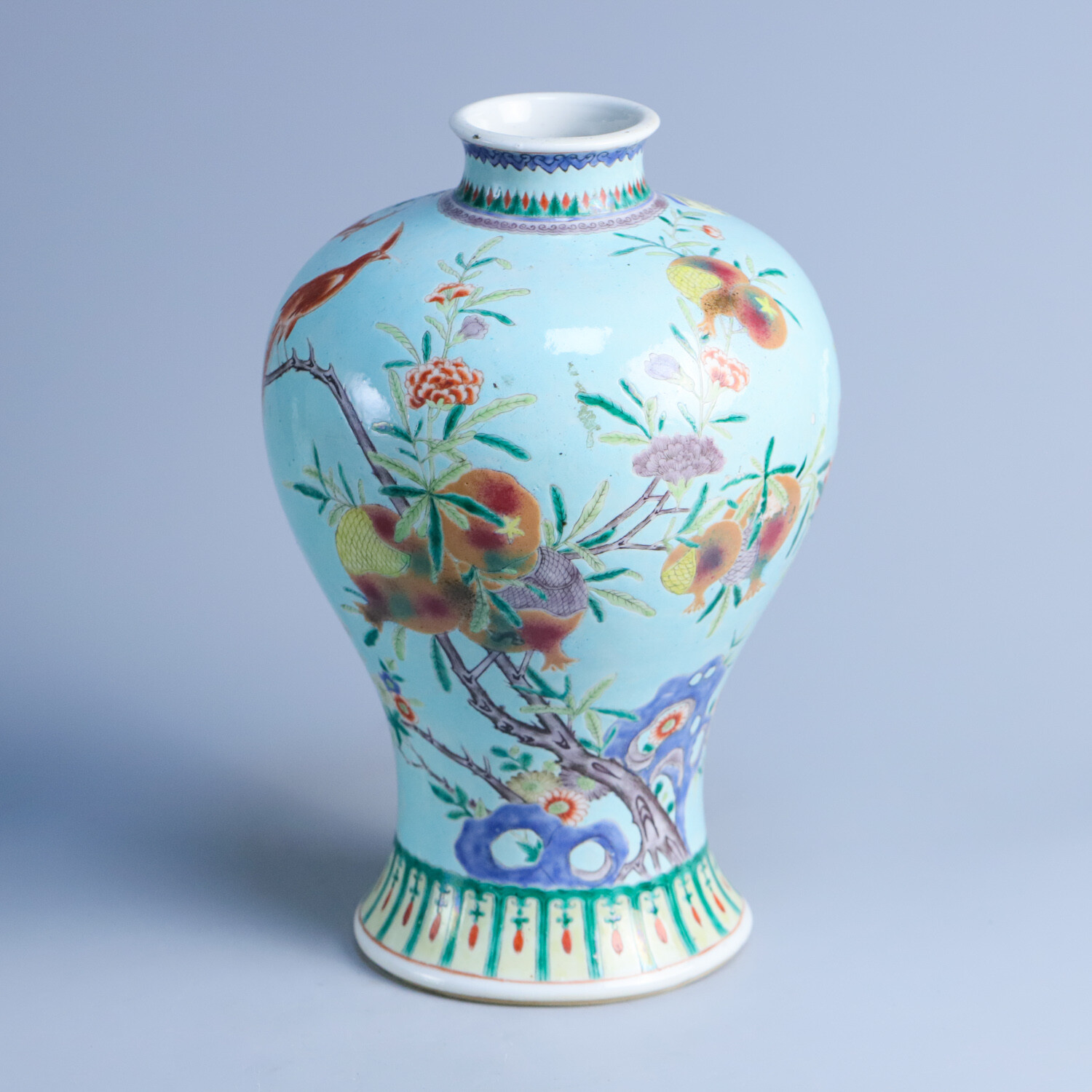 dJ10000-WK40000/M25IW008019 - 清光绪粉彩喜上眉梢梅瓶