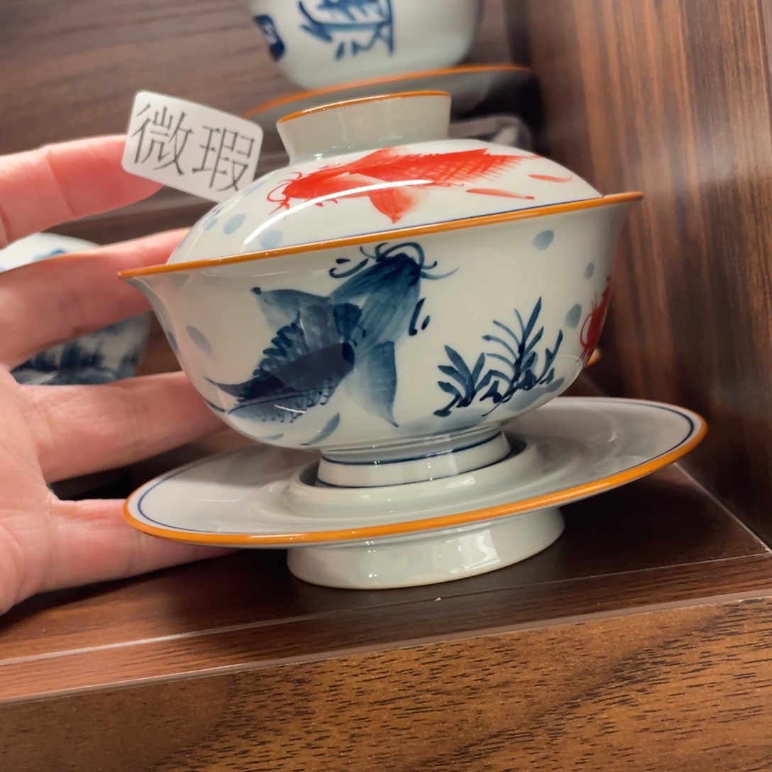 釉下手绘茶具微瑕