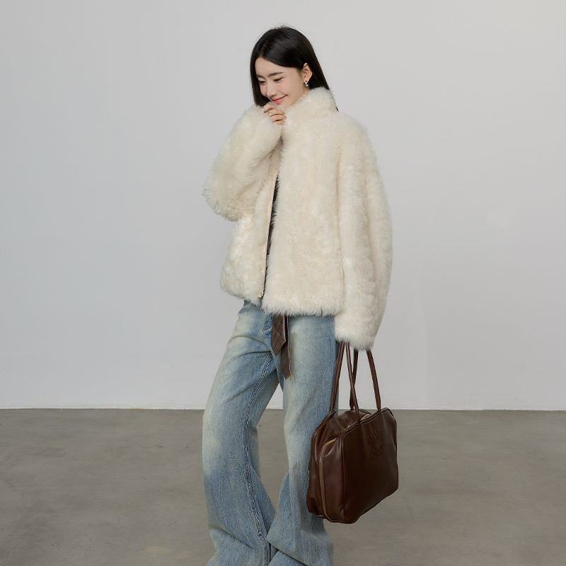 雪映流光 2025新款进口托斯卡纳羊皮毛一体外套女年轻款皮草25214