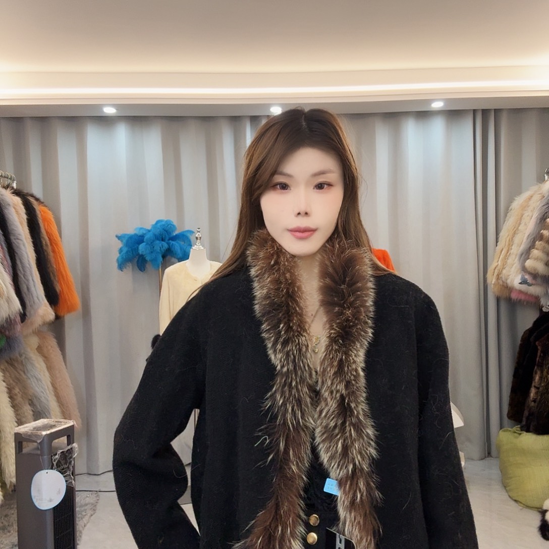 皮草外套不退不换