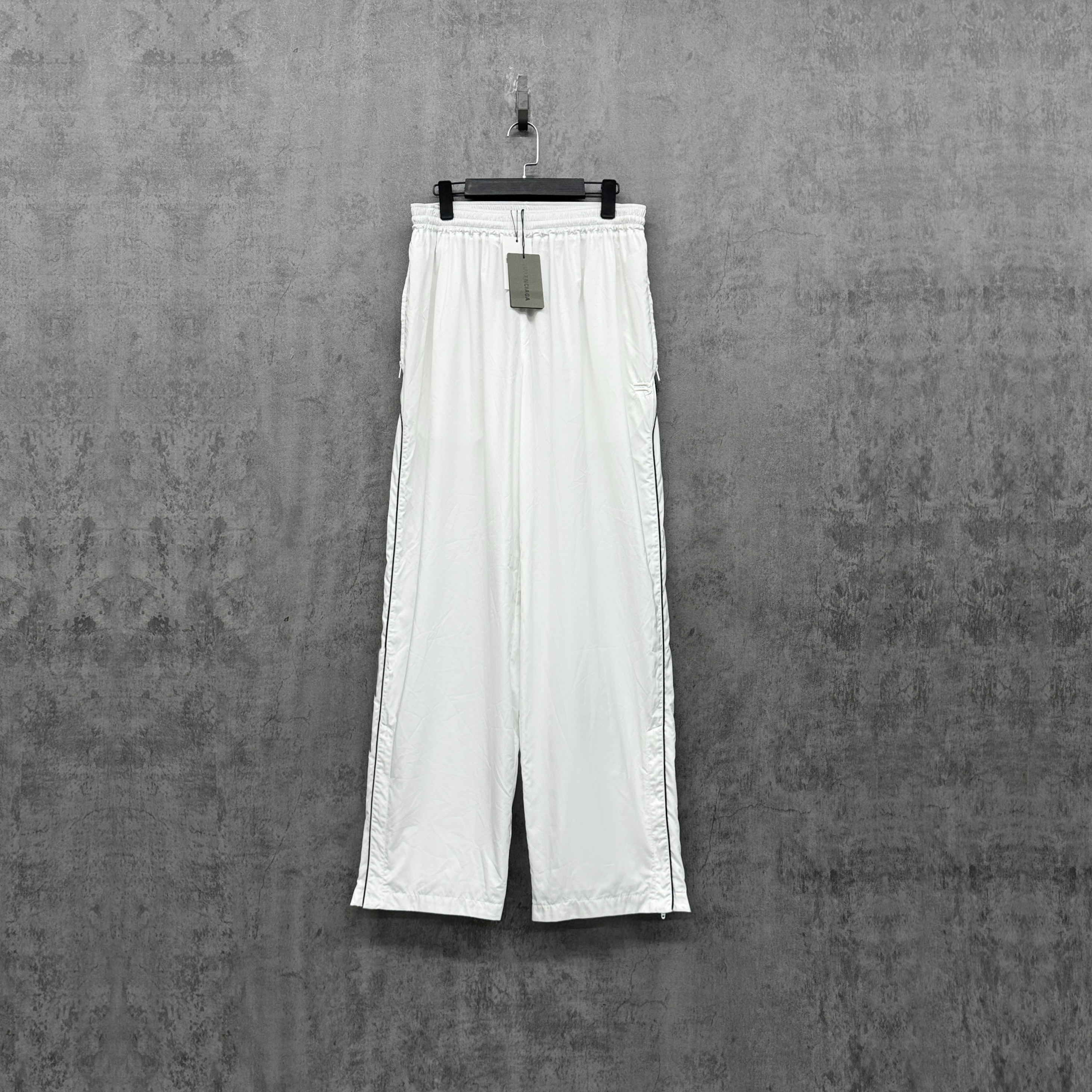 未使用 Balenciaga/巴黎世家 刺绣双勾Logo休闲裤/SK238/44码宽松