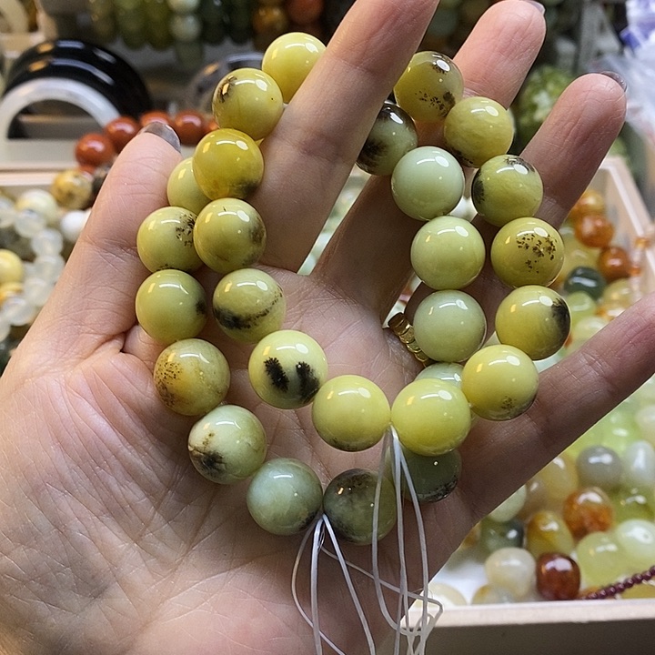 未镶嵌蛇纹石玉手镯小*