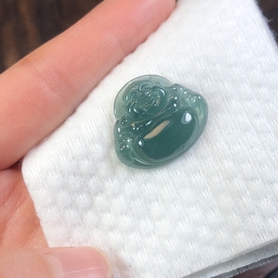 翡翠未镶嵌颈饰缅甸A货，每天下午1点半开播