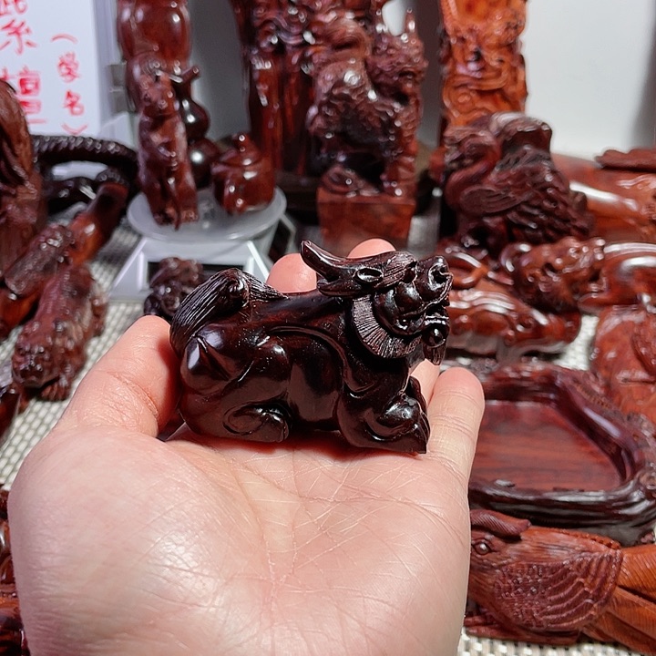 印度小叶紫檀貔貅