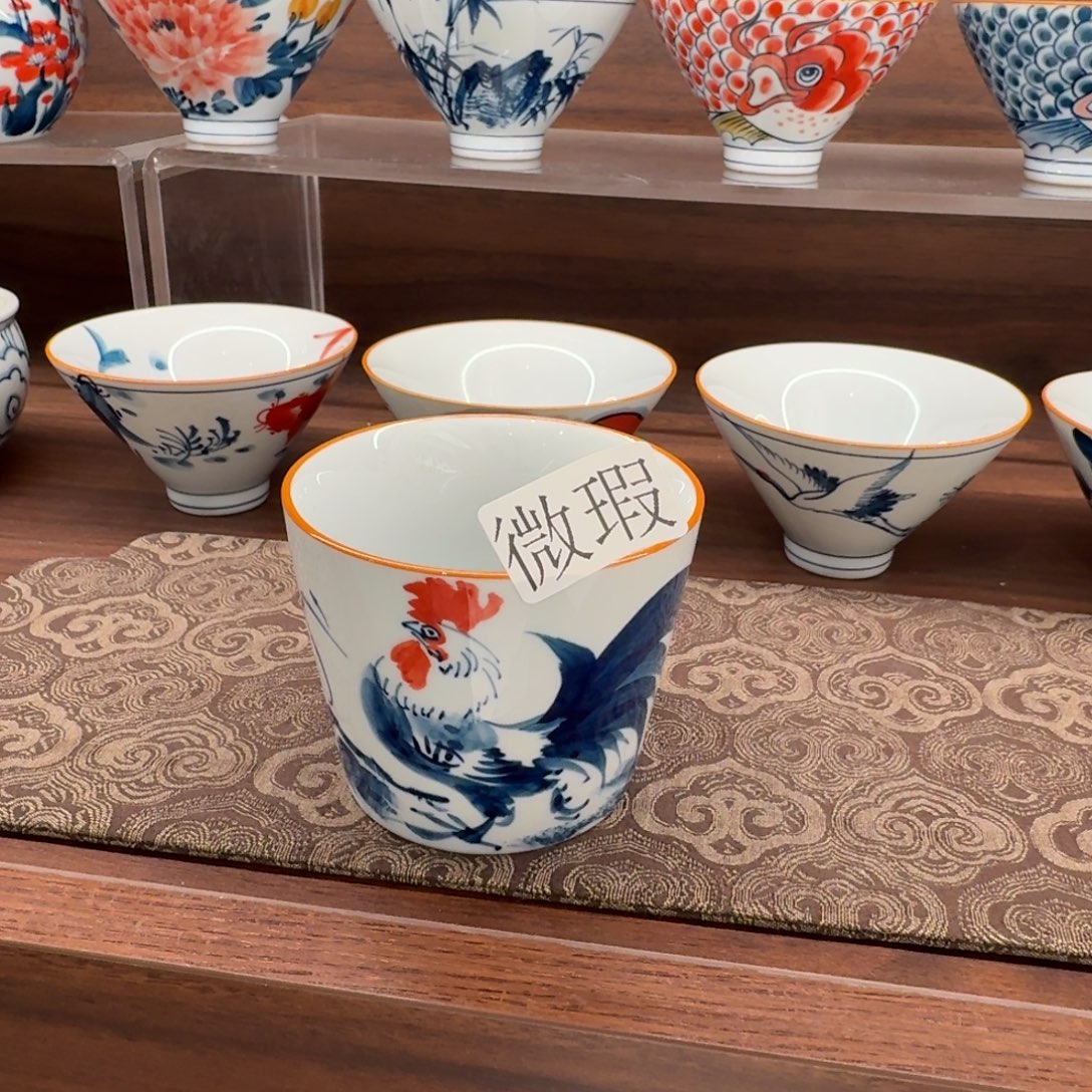 釉下手绘茶具微瑕