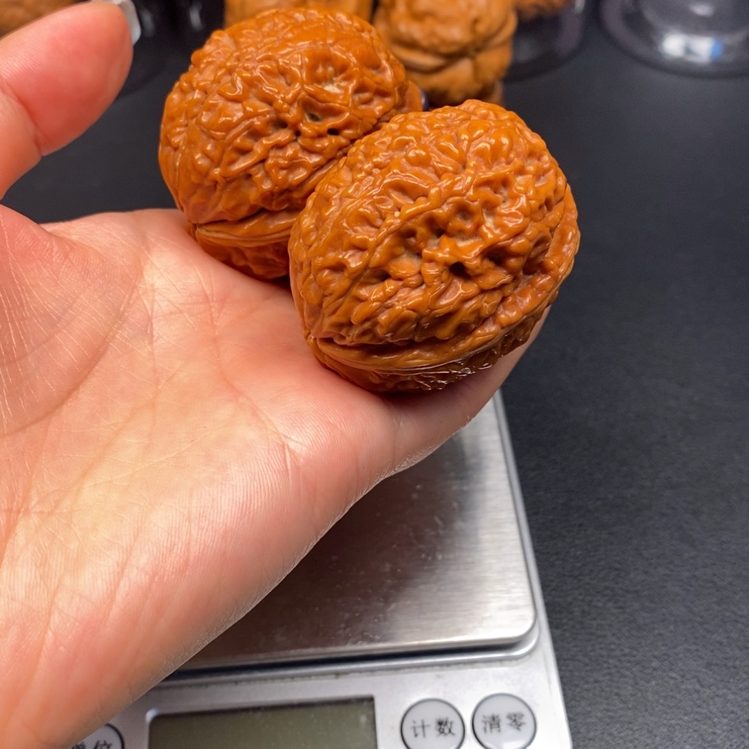 文玩核桃吊坠脑纹穿山甲