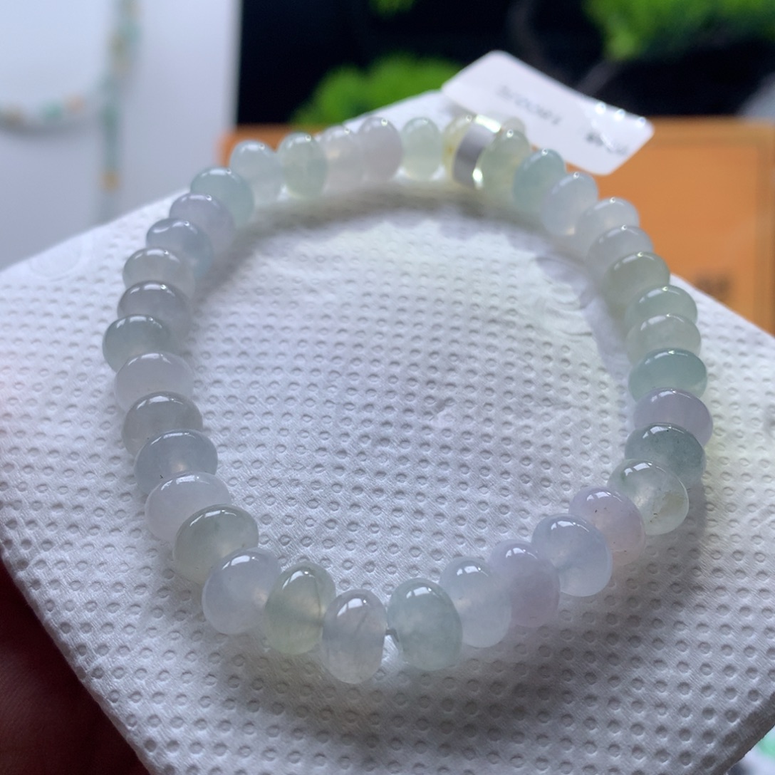 翡翠未镶嵌手链卡7.8