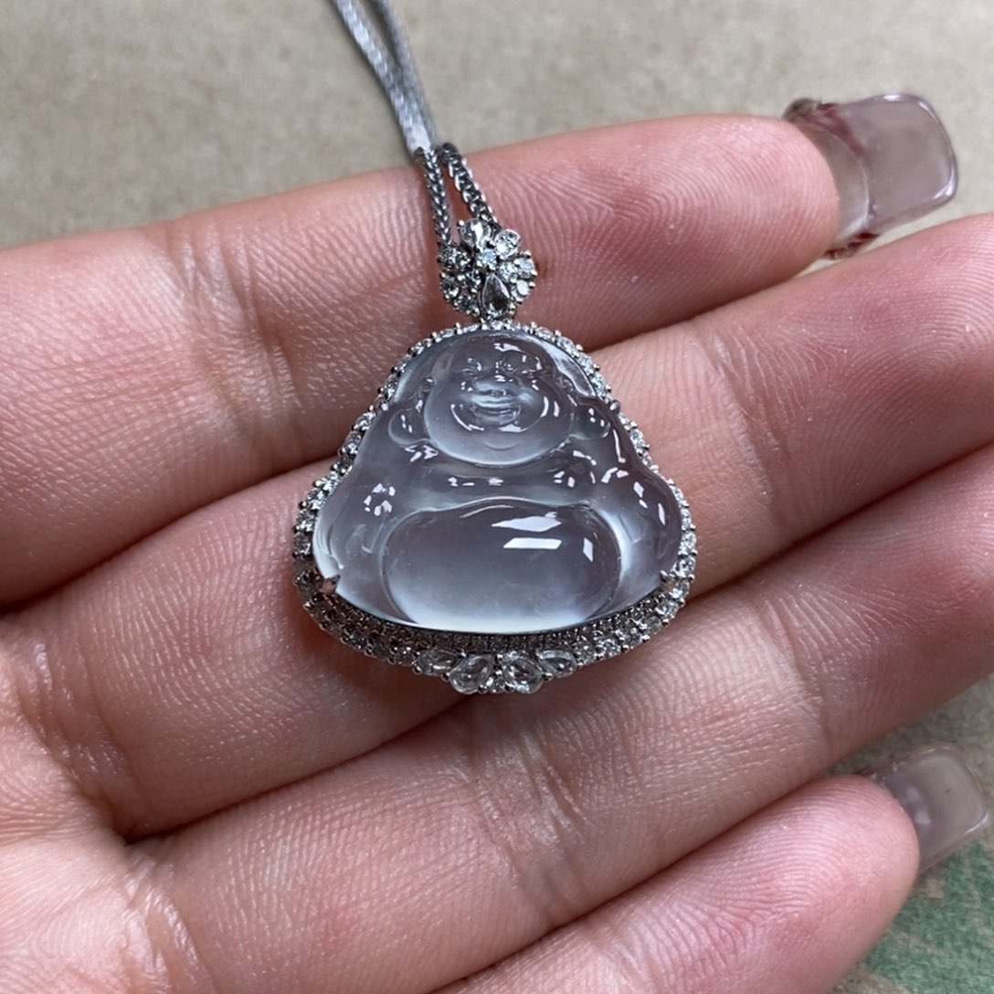 翡翠颈饰18K金镶嵌老坑玻璃种蓝刚炸光一刀切笑佛