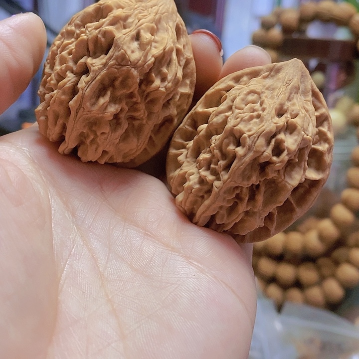 【闪购商品】文玩核桃把件40鸡心