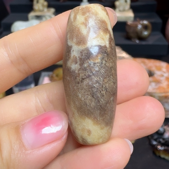 和田玉挂件未镶嵌烟**人