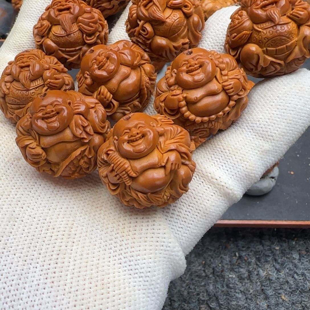 ****吖吊坠橄榄核……………………