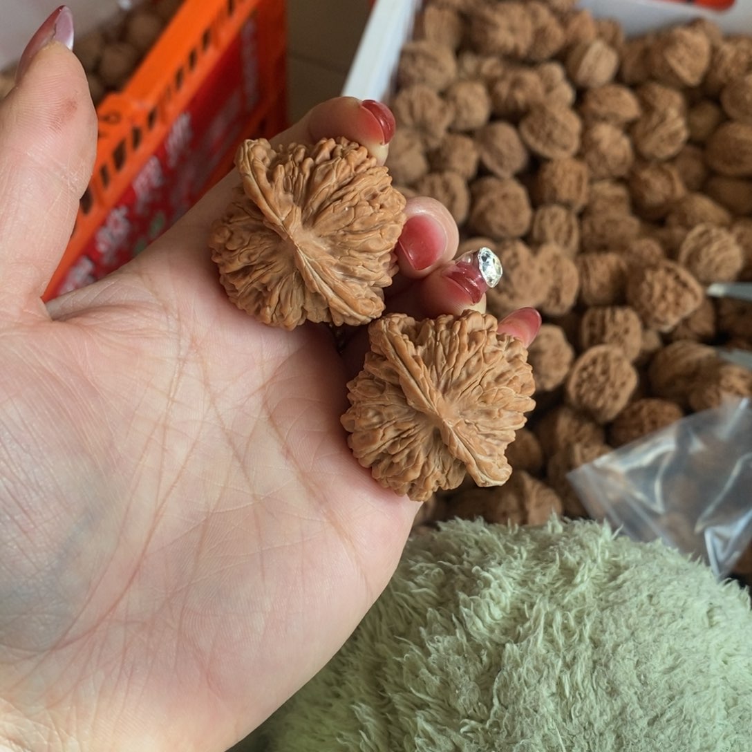 桃核吊坠东****y四座楼42全品