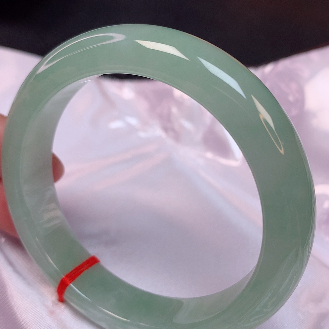 翡翠手镯未镶嵌56 翡翠手镯