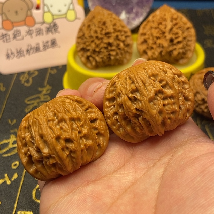【闪购商品】文玩核桃把件莫*歌磨盘
