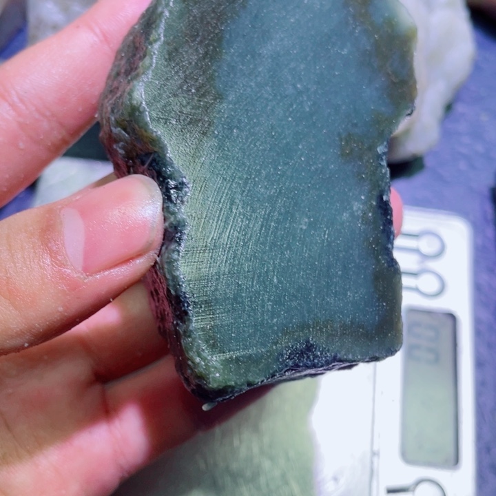 和田玉未镶嵌珠宝半成品