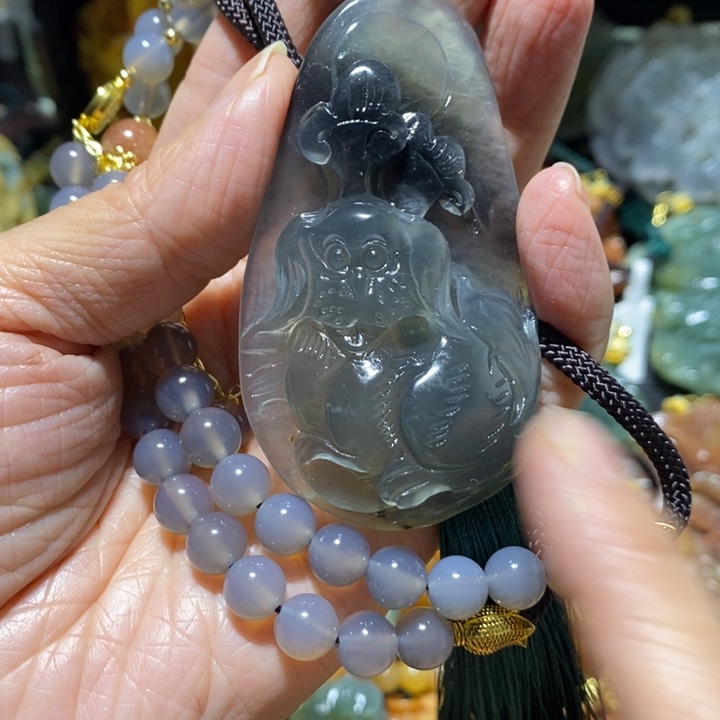 岫玉未镶嵌岫玉吊坠