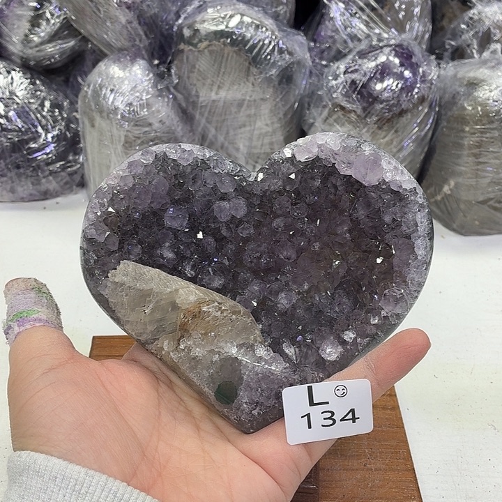 水晶未镶嵌摆件天然紫水晶