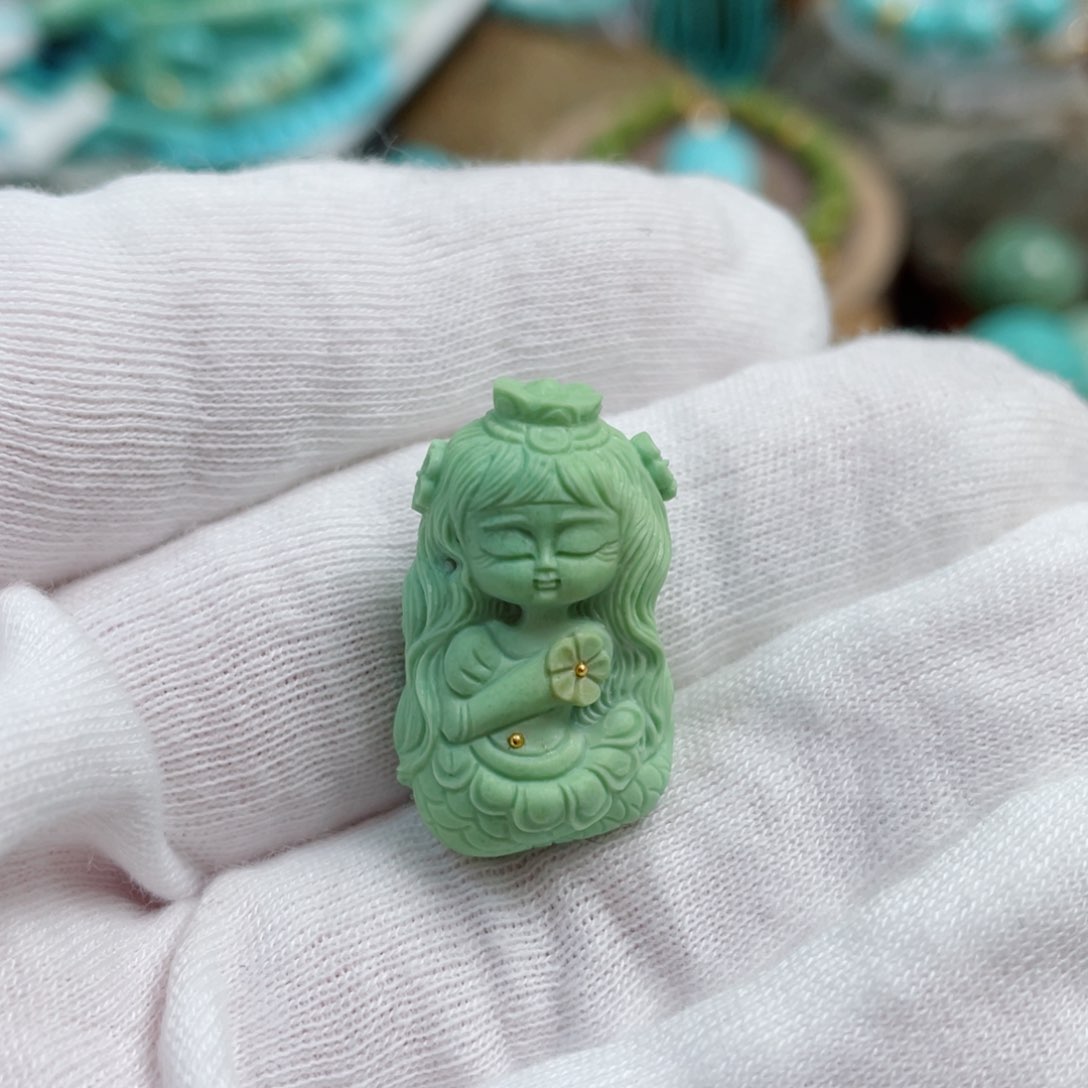 绿松石珠宝奇石未镶嵌林***?