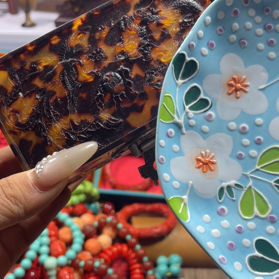 紫砂漏油的时候就会有