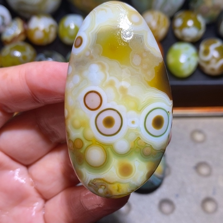 未镶嵌玛瑙/玉髓珠宝半成品23