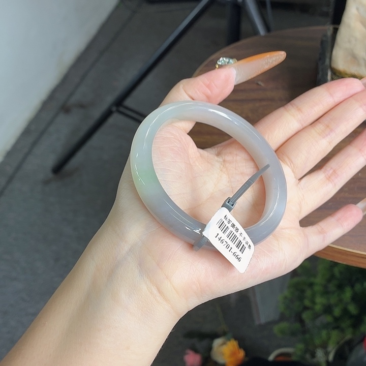 和田玉未镶嵌手镯59 60