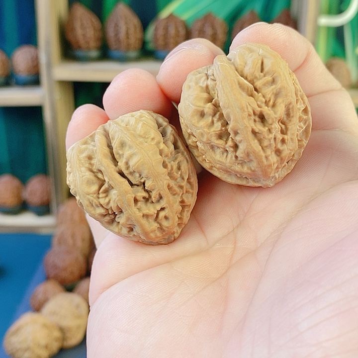 文玩核桃吊坠053方印33尺