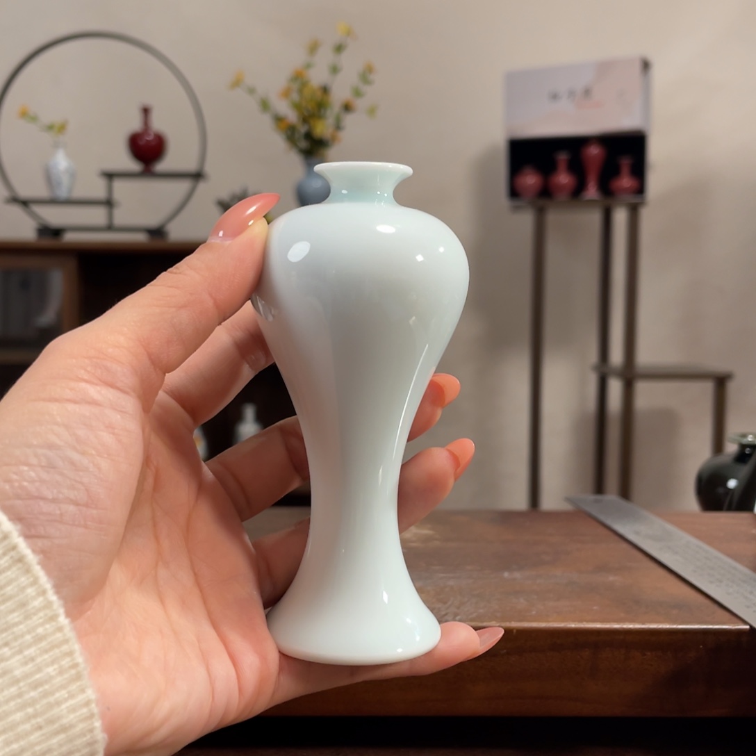 景德镇陶瓷小花瓶