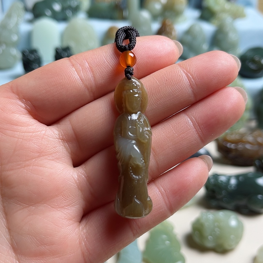 和田玉未镶嵌挂件