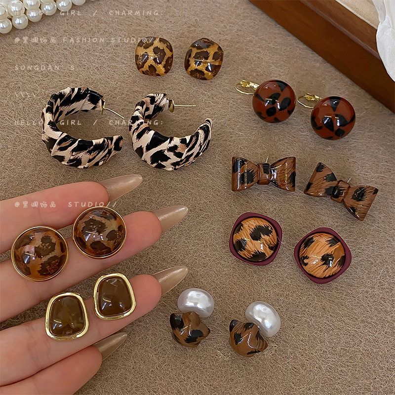 铜合金亚克力耳饰 耳饰耳环时尚辣妹时尚高级感亚克力欧美豹纹几