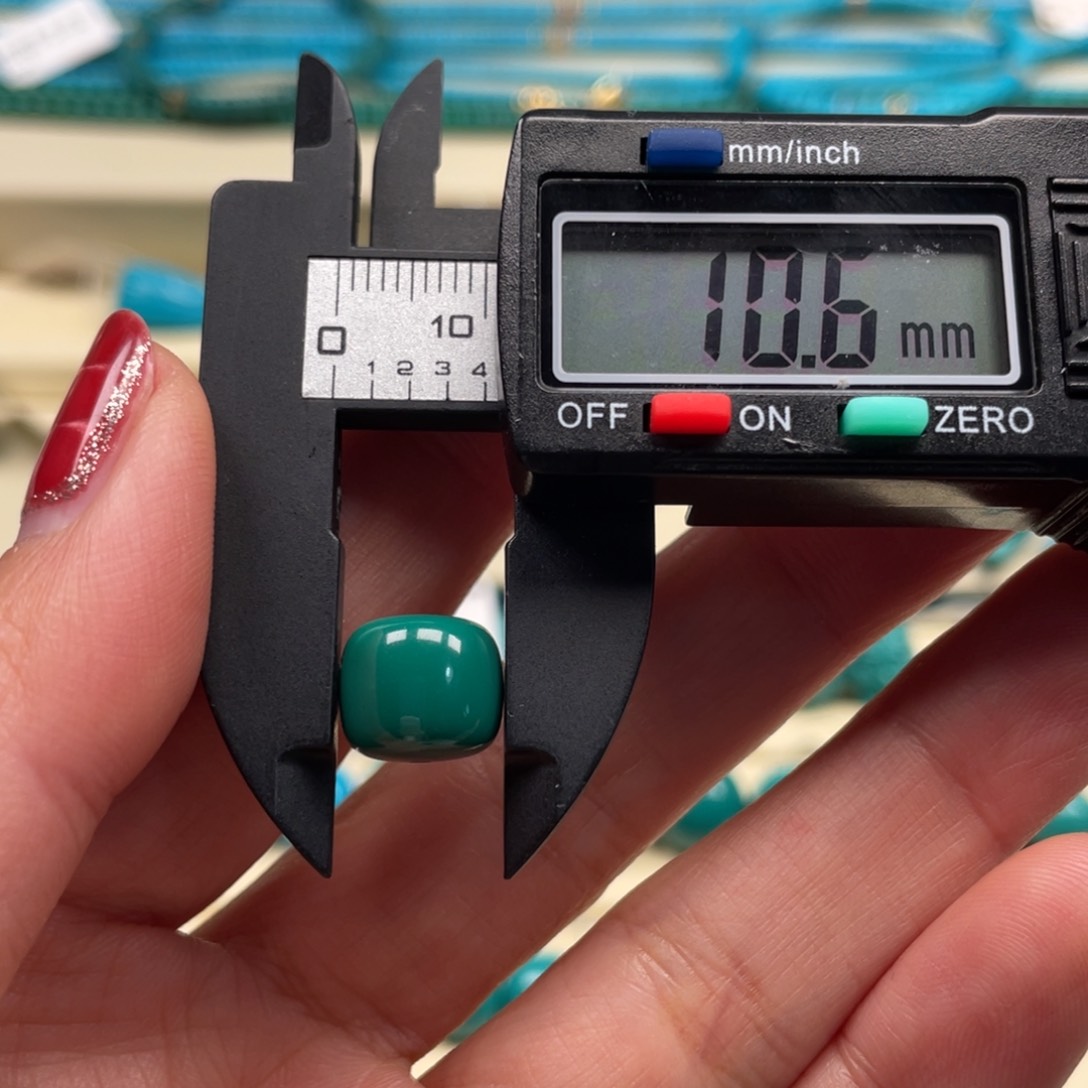 未镶嵌绿松石珠宝奇石老型