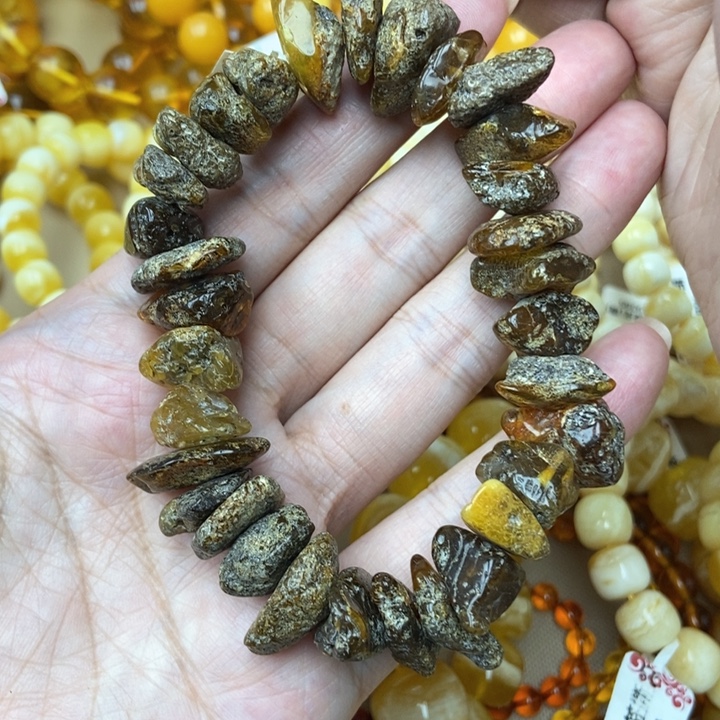 琥珀未镶嵌珠宝奇石33