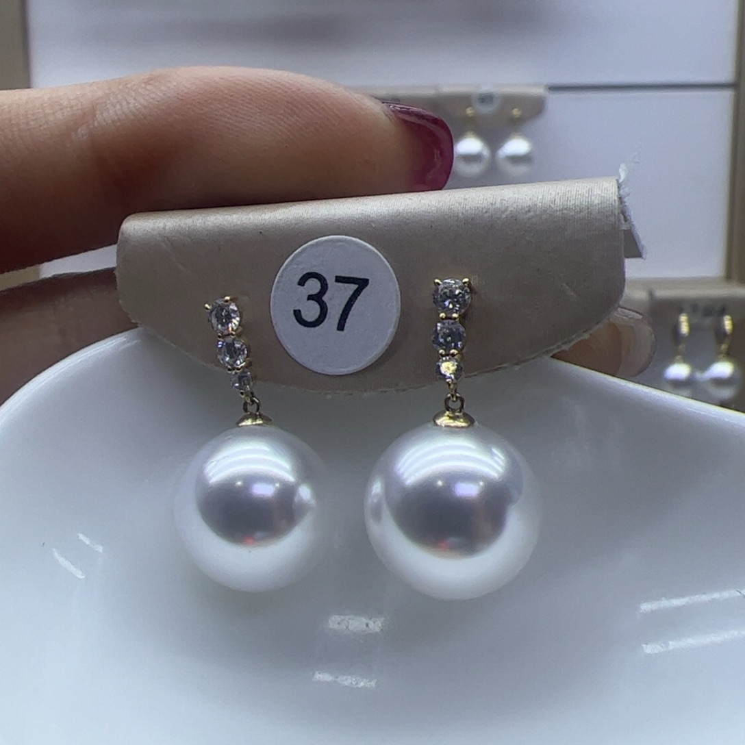 淡水珍珠耳饰18K金镶嵌