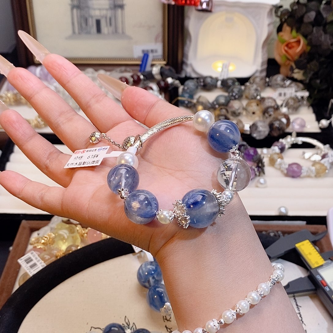 水晶手链未镶嵌?**白